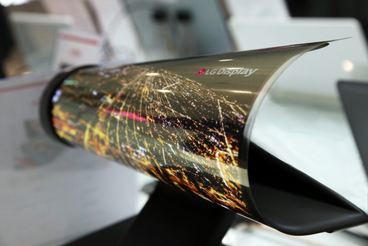 CES 2016 : LG présente un écran OLED de 18 pouces ultra-flexible